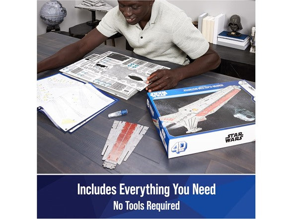 Punch out cardstock sheets and assembly steps of the 255 piece 4D Build Star Wars Venator cruiser puzzle